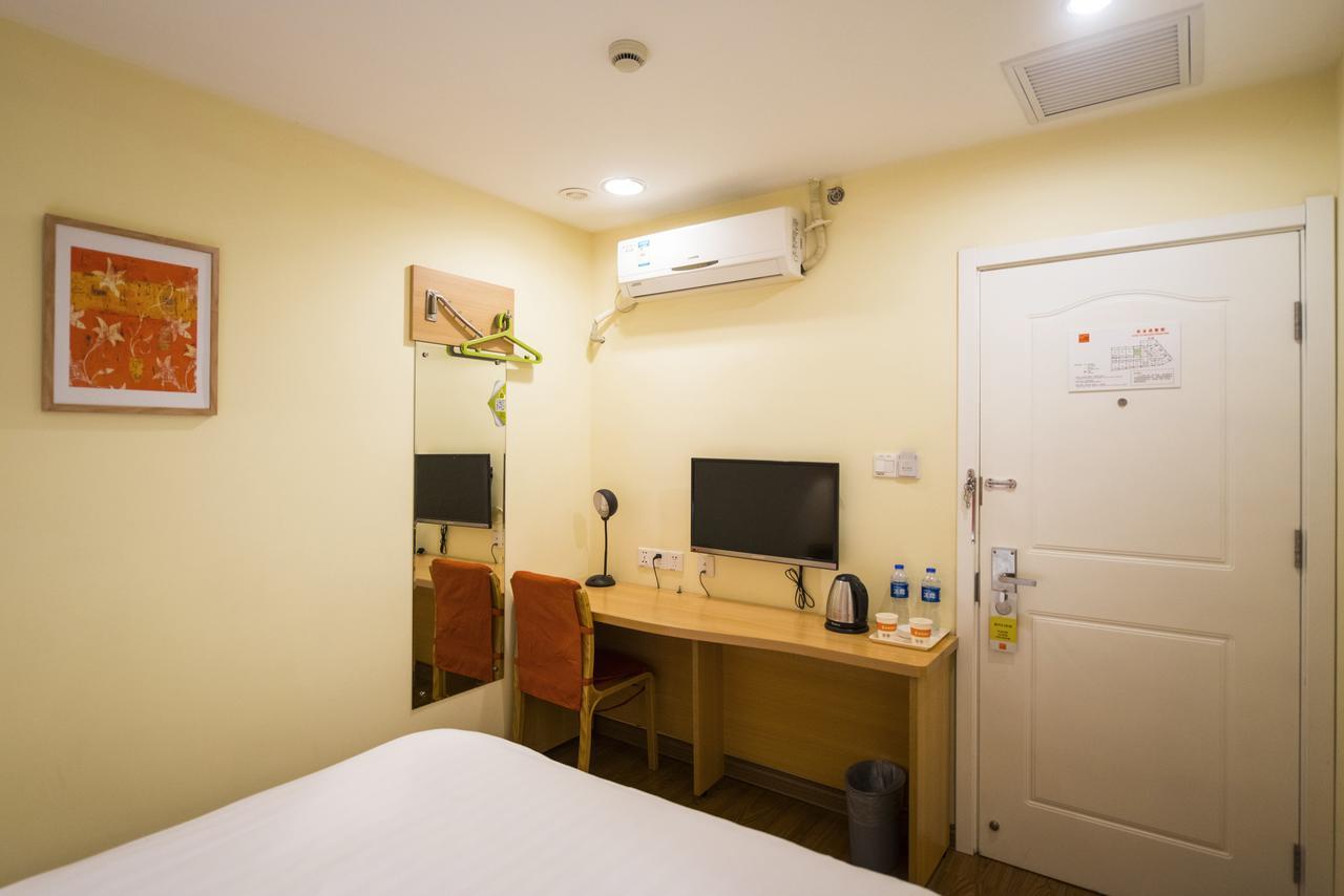 Home Inn Dalian Development Zone Light Railway Station Exteriér fotografie